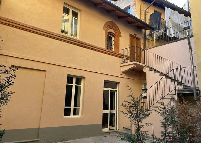 Maschera Di Ferro In Centro Storico Lägenhet *